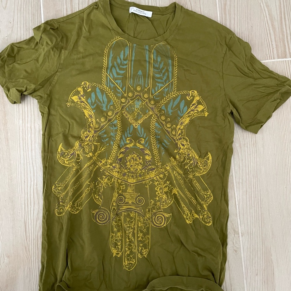 Versace t-shirt